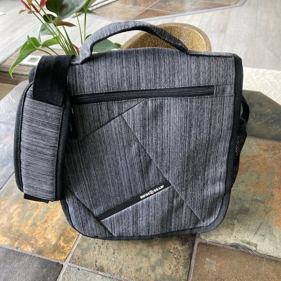 SWISS GEAR Computer Laptop Tablet Carrying Briefcase , with Fold-Over Flap, Gray - Picture 1 of 7